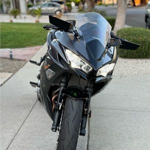 Meet your Posher, Hunter